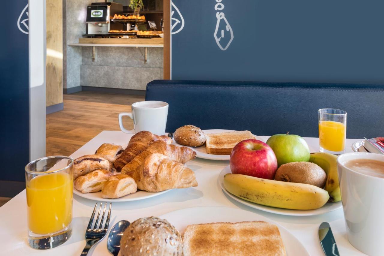 B&B Hotel Zaragoza Plaza Mozart Bagian luar foto