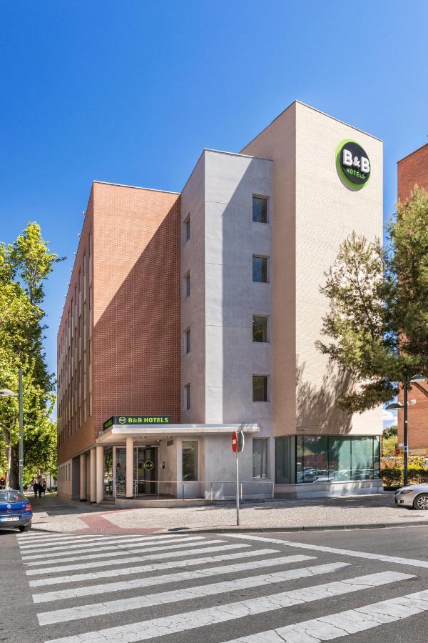 B&B Hotel Zaragoza Plaza Mozart Bagian luar foto